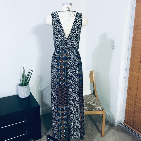 FOREVER21 CONTEMPORARY PRINT MAXI DRESS - Picture 4 of 15